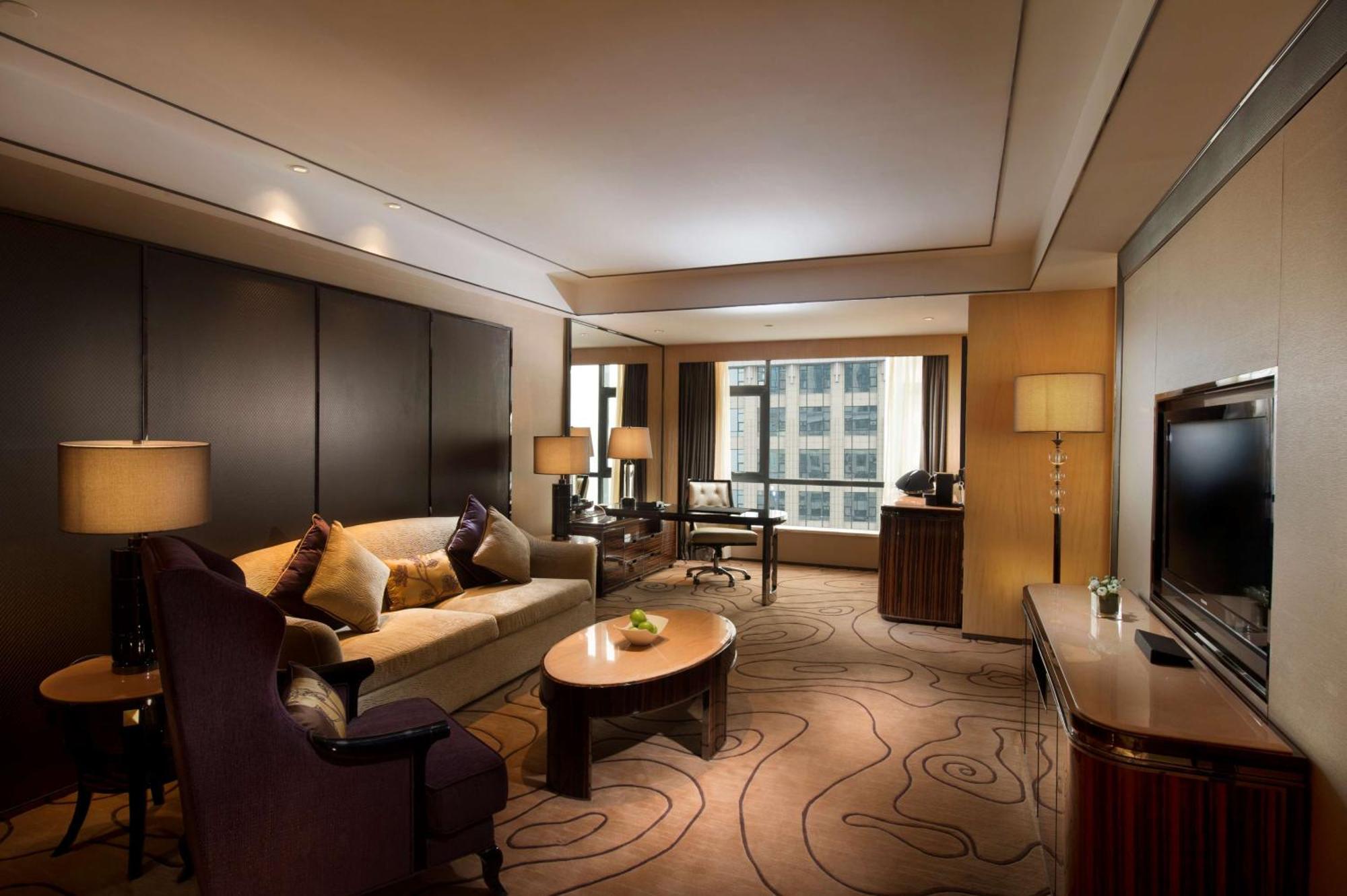 Hilton Zhongshan Downtown Bagian luar foto